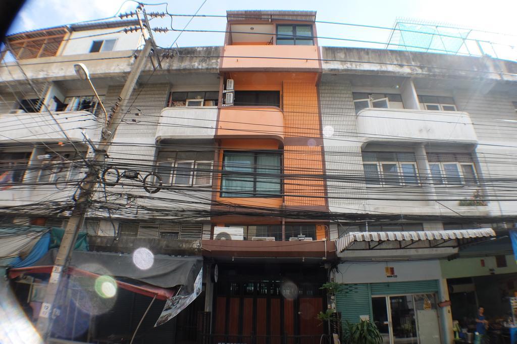 Pillow Land Onnut Bangkok Exteriér fotografie